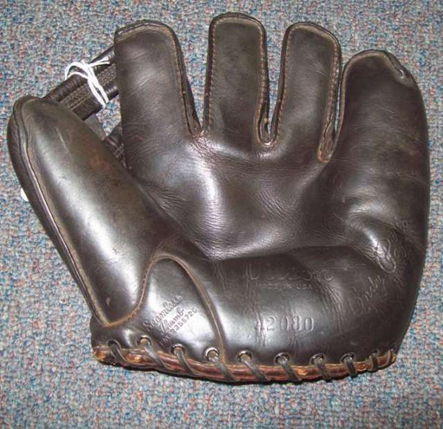 Andy Pafko Wilson A2080 Front